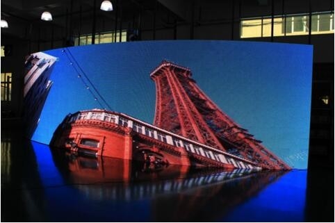 P4 Indoor &amp; Outdoor Layar Penuh Warna Led / Layar HD Led Melengkung Melihat Sudut Lebar